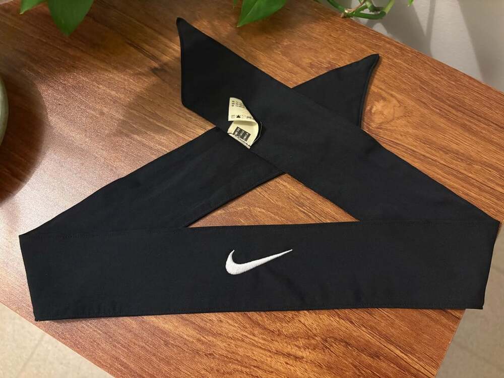 Nike Dri-FIT Head Tie 4.0 One Size Black Athletic Headband